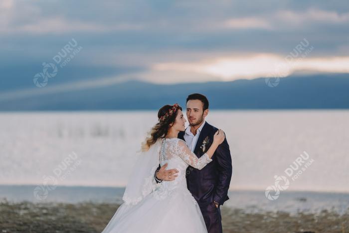 munevver ismail beysehir golu dis cekim dugun fotograflari ve pozlari 38