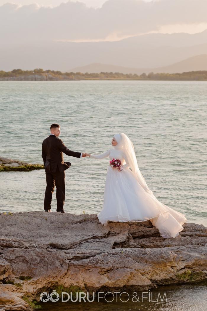 damla mevlut beysehir dis cekim dugun fotograflari tesettur dugun pozlari 23