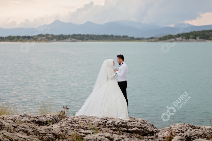 beysehir dis cekim dugun fotograflari ve tesettur dugun pozlari 2019 en iyi dugun fotografcilari duru foto film ilknur abdurrahman 35