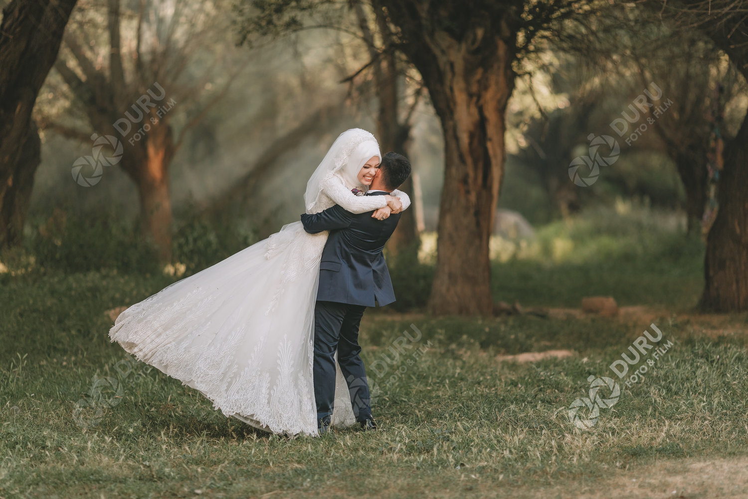 Konya'da Çektiğimiz 25 Sıradışı Nişan ve Düğün Fotoğrafı