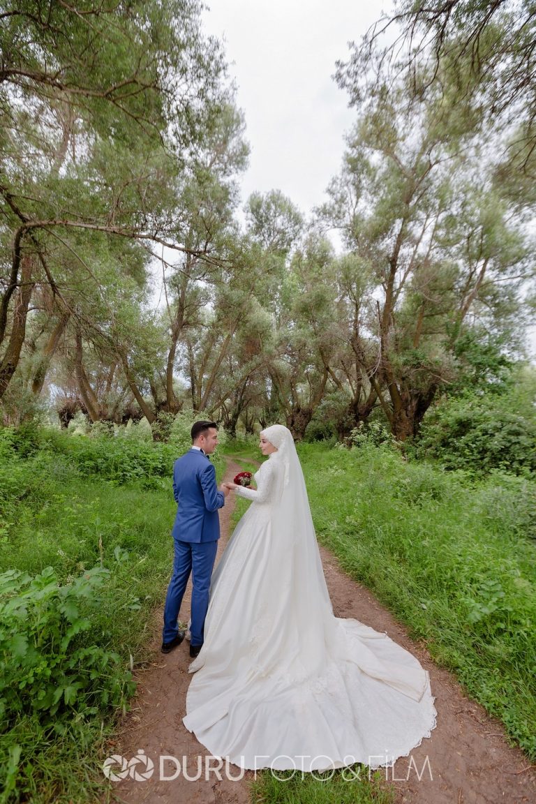 Gülsüm & Mehmet Beyşehir Gölü Düğün Fotoğrafları Tesettür Düğün Pozları 32
