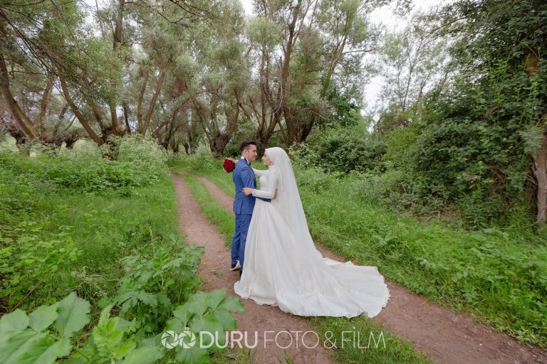 Gülsüm & Mehmet Beyşehir Gölü Düğün Fotoğrafları Tesettür Düğün Pozları 33