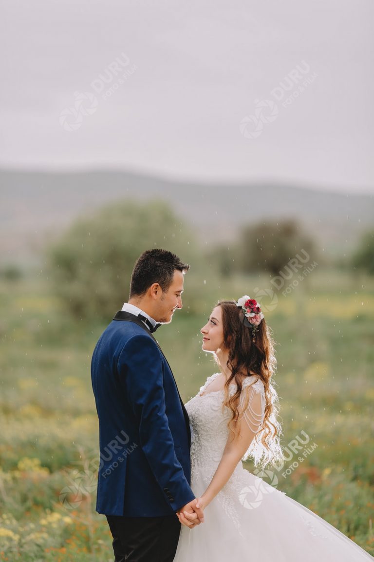 İrem & Cem   Beyşehir Tarlalarında ve Beyşehir Gölünde Düğün Fotoğrafları 07