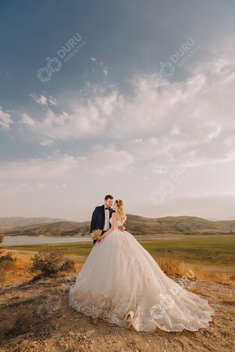 Şebnem & Mehmet   Konya Apa Barajı Civarı  Düğün Fotoğrafları 16