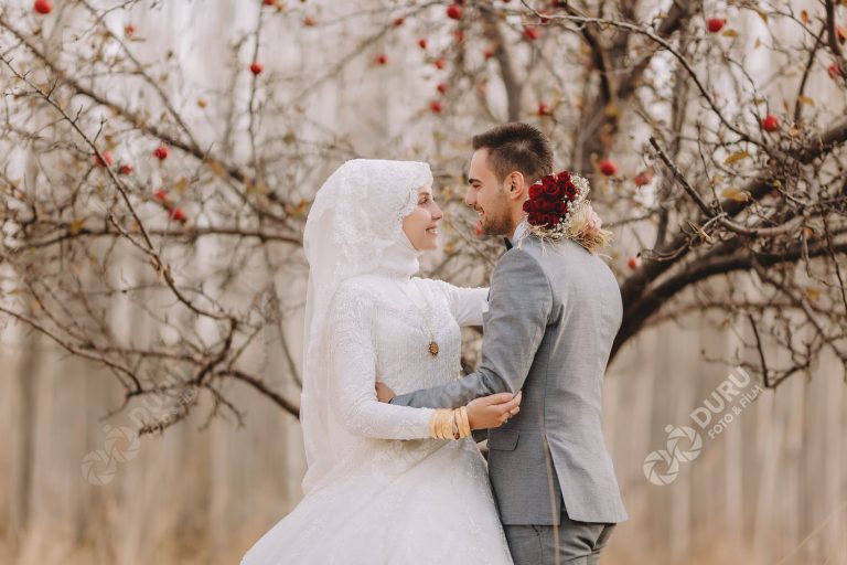 Şerife & Davut   Sonbahar Apa Barajı Düğün Fotoğrafları   Tesettür Düğün Pozları 21