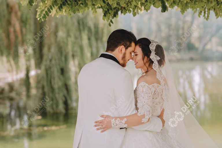 Aygül & Abdullah   Beyşehir Düğün Hikayesi Fotoğrafları   Romantik Dış Çekim Pozları 13