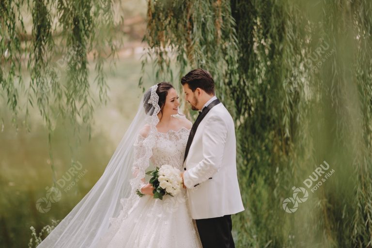 Aygül & Abdullah   Beyşehir Düğün Hikayesi Fotoğrafları   Romantik Dış Çekim Pozları 38