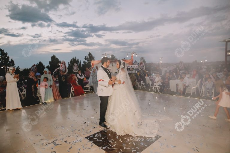 Aygül & Abdullah   Beyşehir Düğün Hikayesi Fotoğrafları   Romantik Dış Çekim Pozları 47