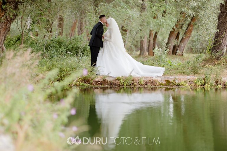 Damla & Mevlüt   Beyşehir Dış Çekim Düğün Fotoğrafları   Tesettür Düğün Pozları   17