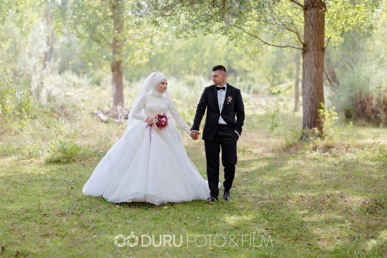 Damla & Mevlüt   Beyşehir Dış Çekim Düğün Fotoğrafları   Tesettür Düğün Pozları   18