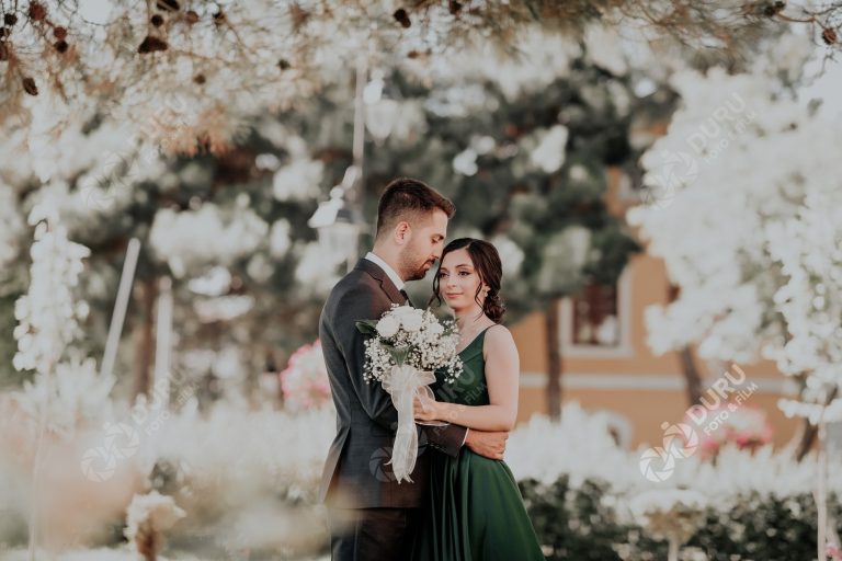 Ezgi & Cihangir   Nişan Fotoğrafları ve Pozları   2019 05