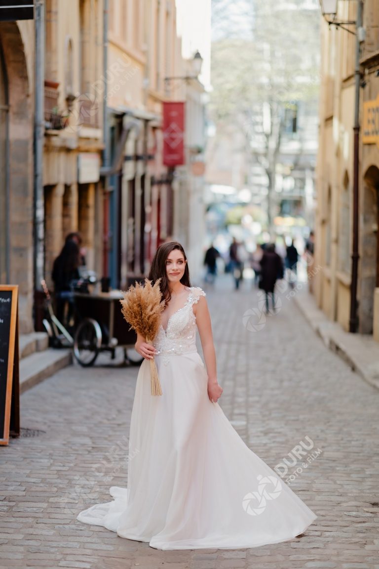  Model Audrey Soligny by Murat Duru   France Wedding Photogpapher 02